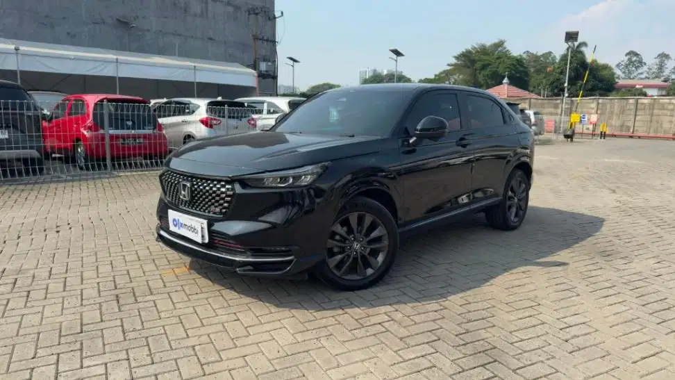LOW DP Honda HR-V 1.5 RS Bensin-AT 2022 0MF