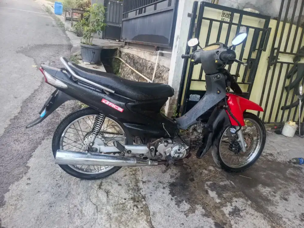 Suzuki Smash 2004 Mesin Normal STNK BPKB Lengkap Pajak OFF