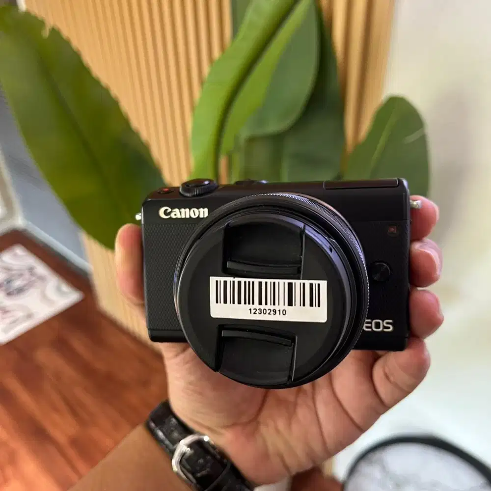 CANON M100 MULUS NOMINUS