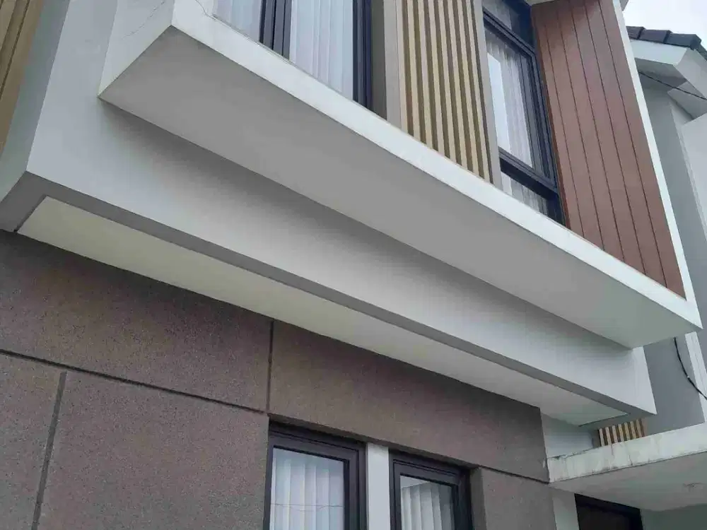 Rumah 2 lantai , 3 kamar tidur , barat surabaya