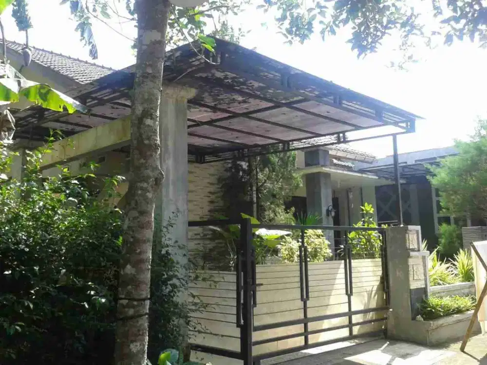 Rumah Borobudur Jogja Asri Bagus Terawat Kokoh