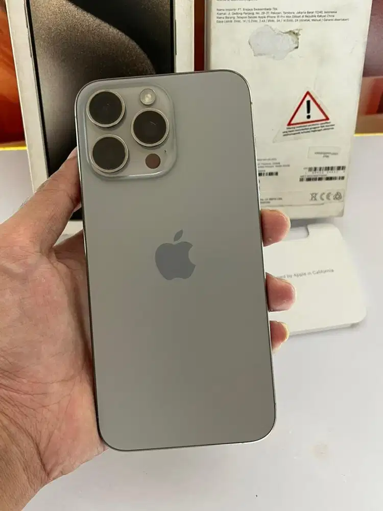 Iphone 15 Pro Max 256gb resmi iBox PA/A