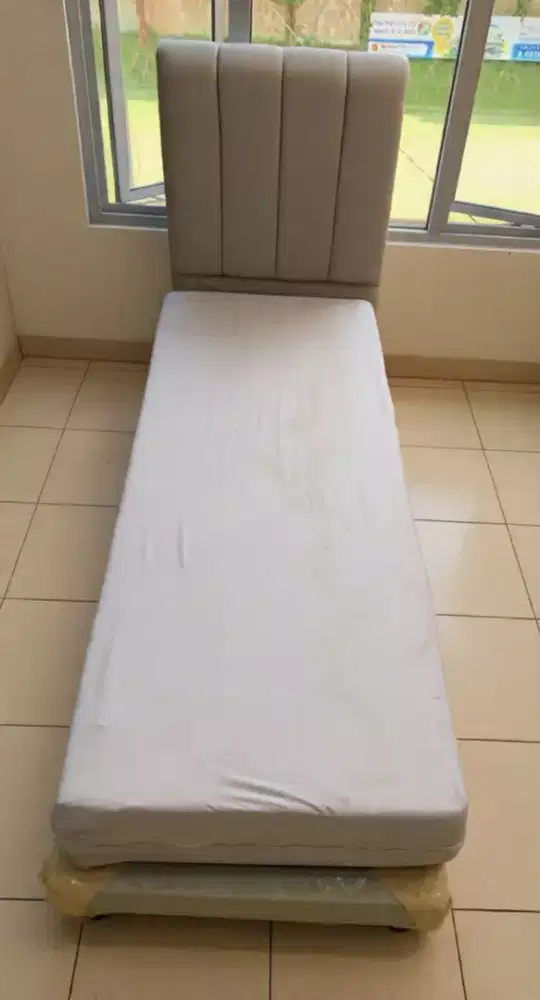 Tempat Tidur Set