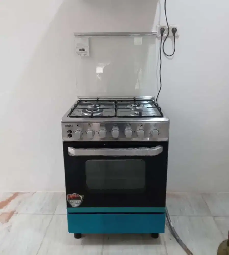 Freestanding 4 tungku dan oven