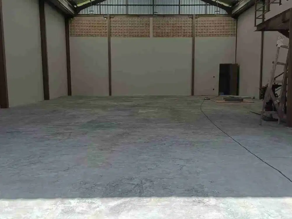 Di Sewakan 4 unit Gudang. Jln. Utama Mahendradata
