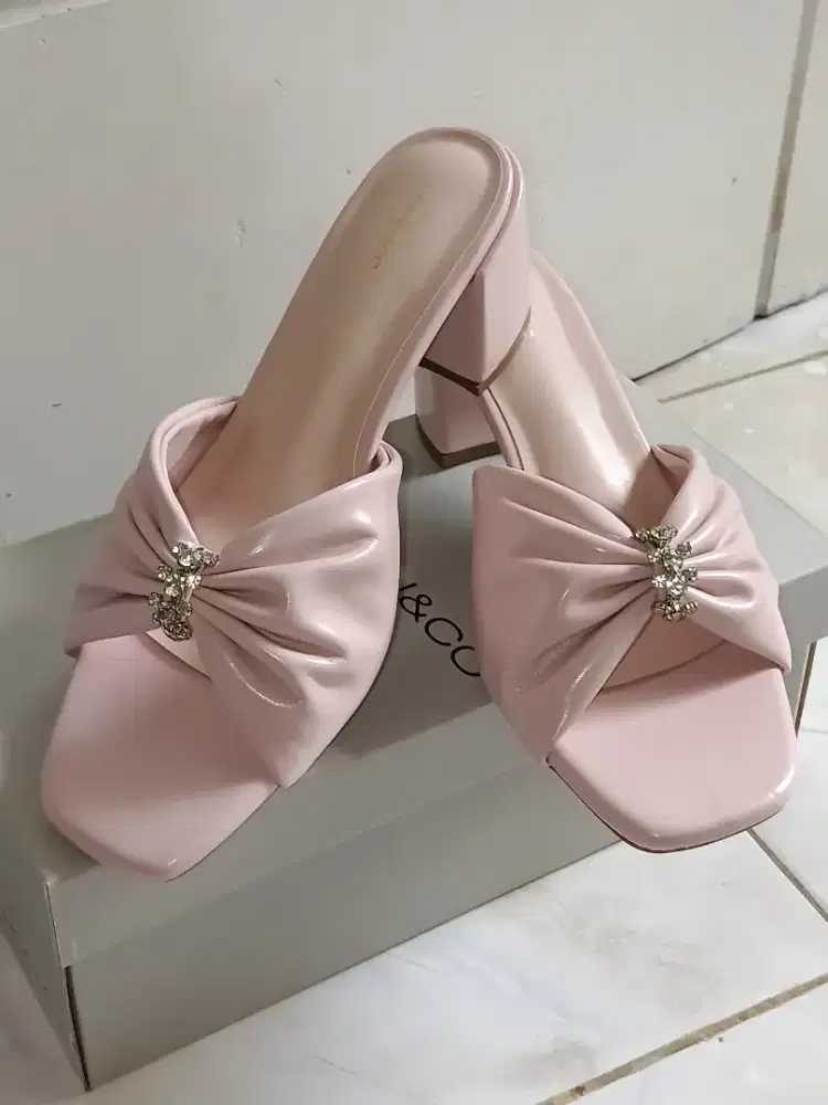 SENDAL HEELS URBAN&CO MODEL CALUNA