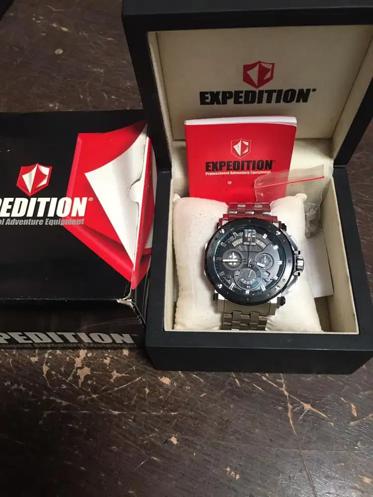 Jam tangan Expedition like new