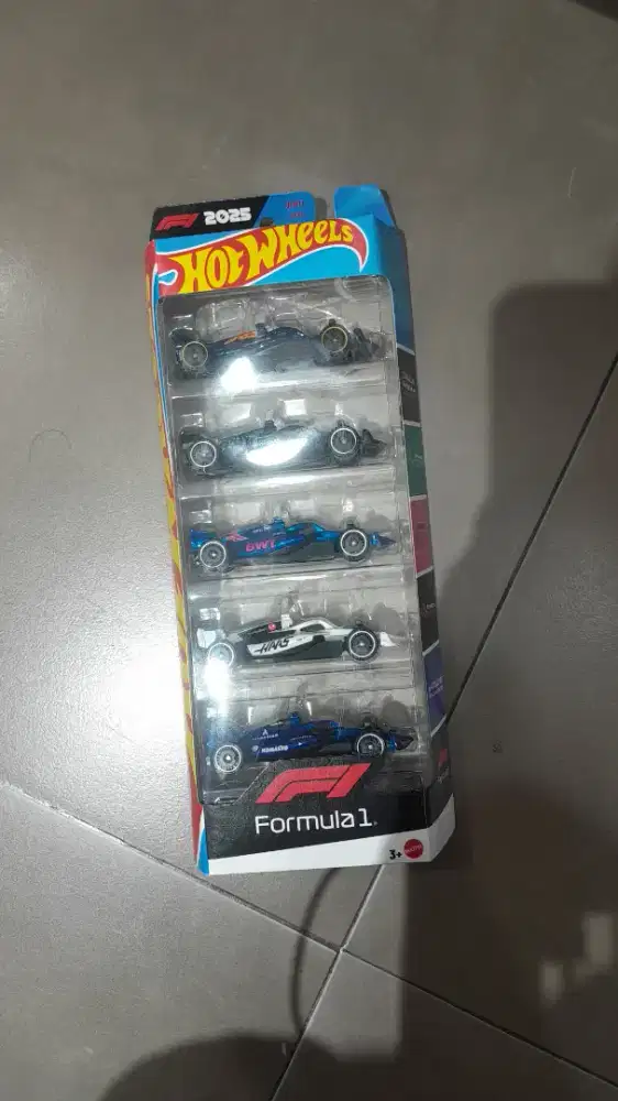 Hotwheels f1 murah