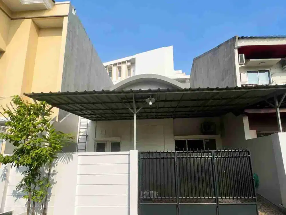Rumah Rapi Siap huni luas tanah 122 m²