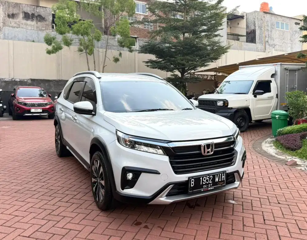 (KM 20rb) BRV Prestige Matic 2022 LOW KM Super Istimewa Spt Baru !