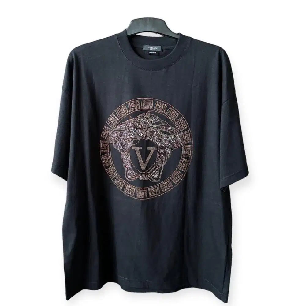 Kaos tshirt oversize hitam M luar(P72xLd58) dazling mewah Versace
