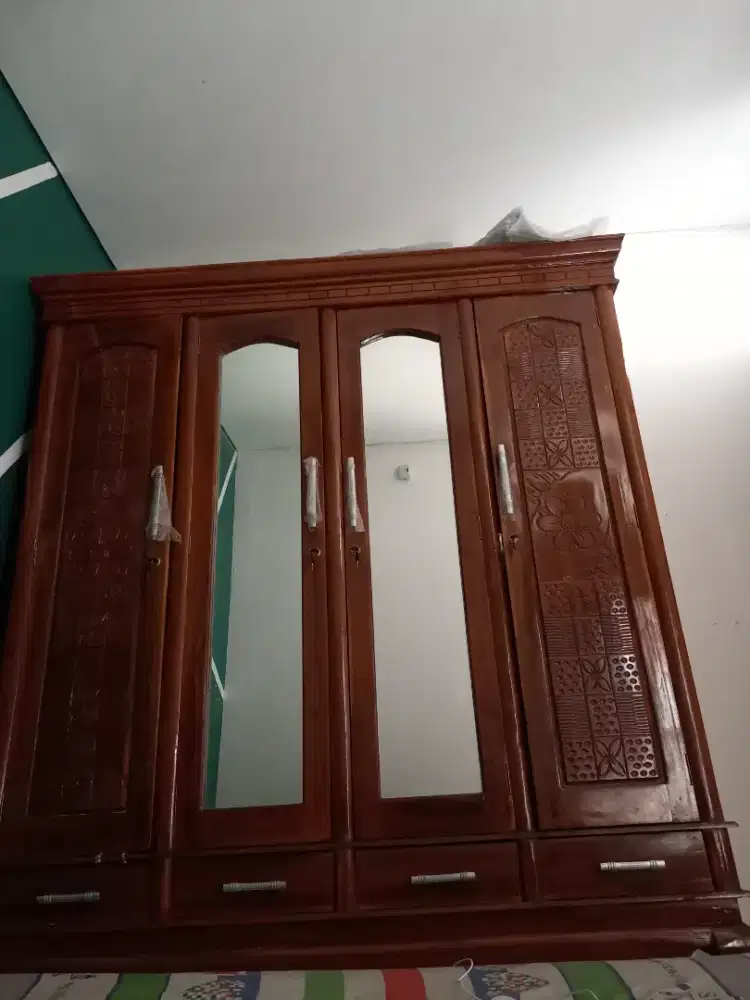 Lemari Jati 3 pintu