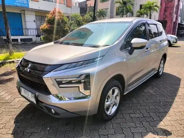 DP MURAH - Mitsubishi Xpander 1.5 Sport Bensin AT 2022 Abu-Abu