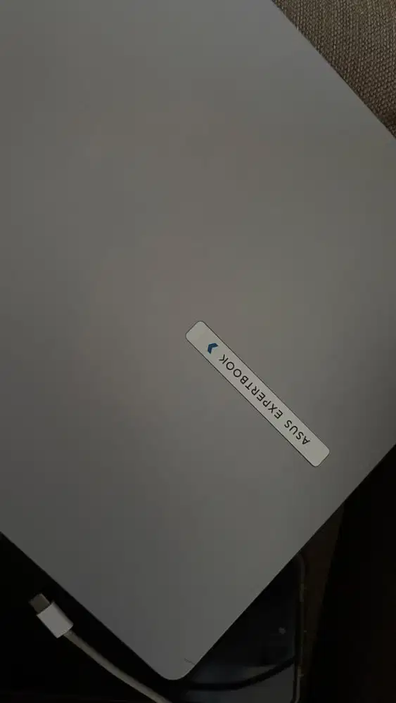 ASUS ExpertBook P1403CVA Intel Core 3 RAM 8GB Like New Garansi