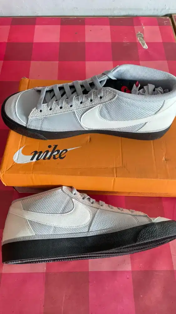 Nike blazerr low proo club
