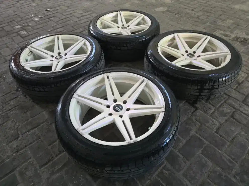 Velg ADV1 Ban Tbal 90% R22 Pajero Fortuner Strada Triton Hilux Everest