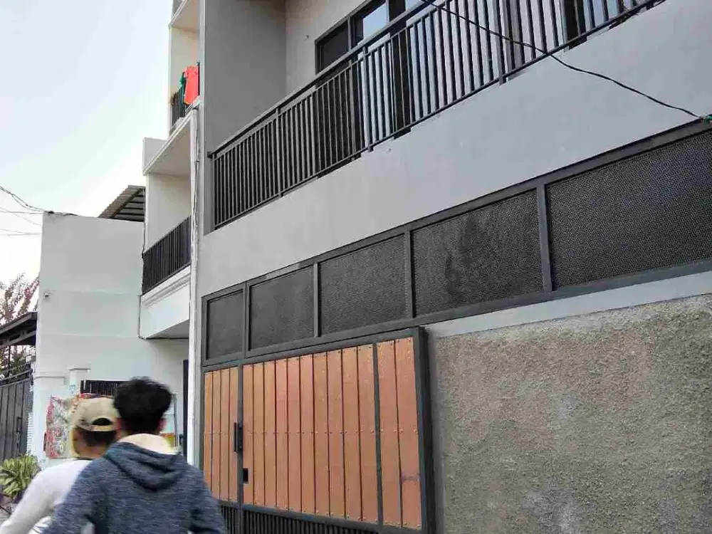 RUMAH SEWA HIDUP BARU GANDARIA UTARA KEBAYORAN BARU JAKARTA SELATAN