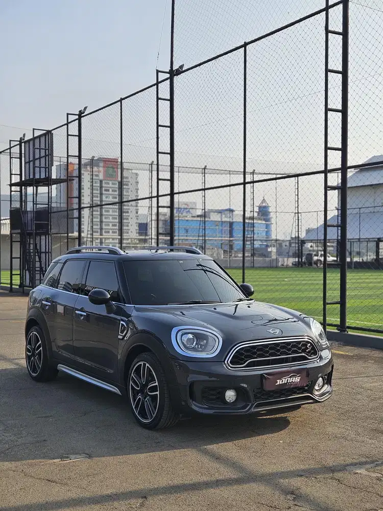 MINI countryman S JCW 2019 Grey