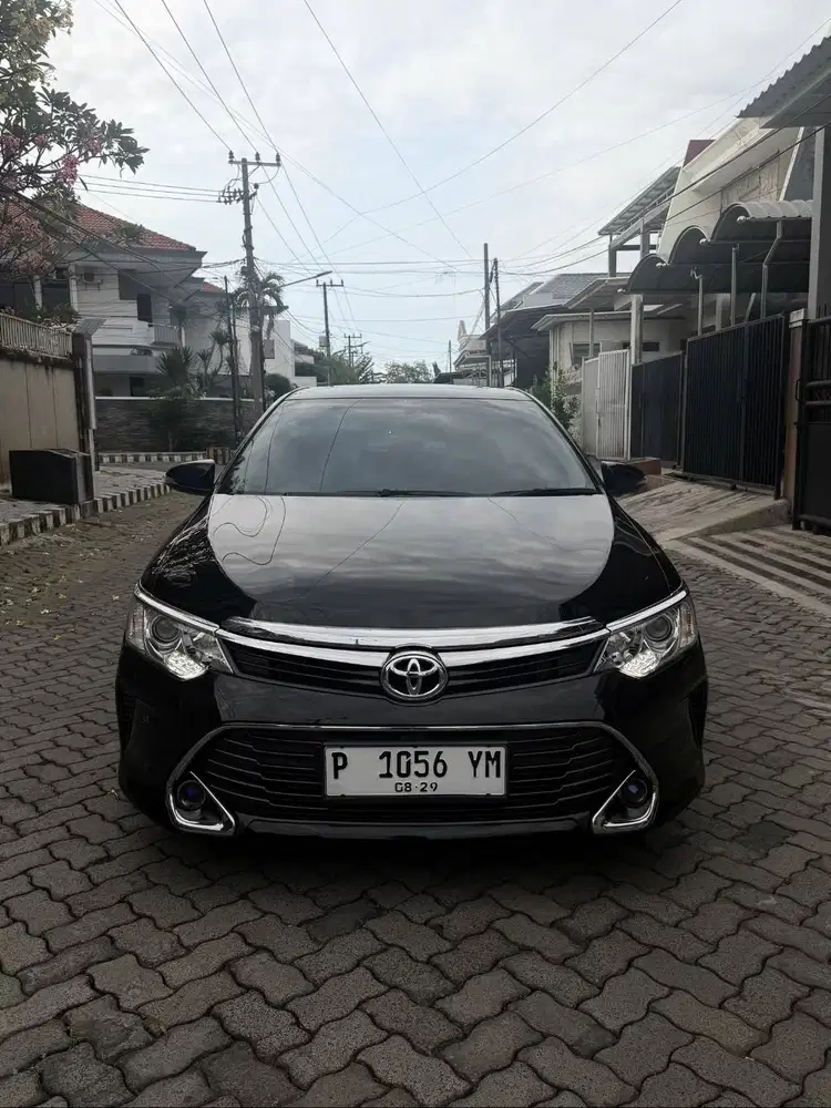 Toyota Camry V at 2018. Istimewa Orisinil