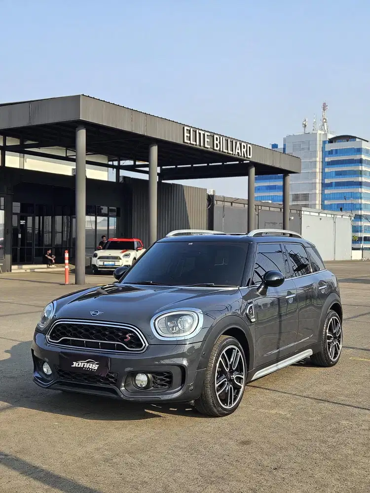 MINI COOPER COUNTRYMAN S JCW 2019 grey