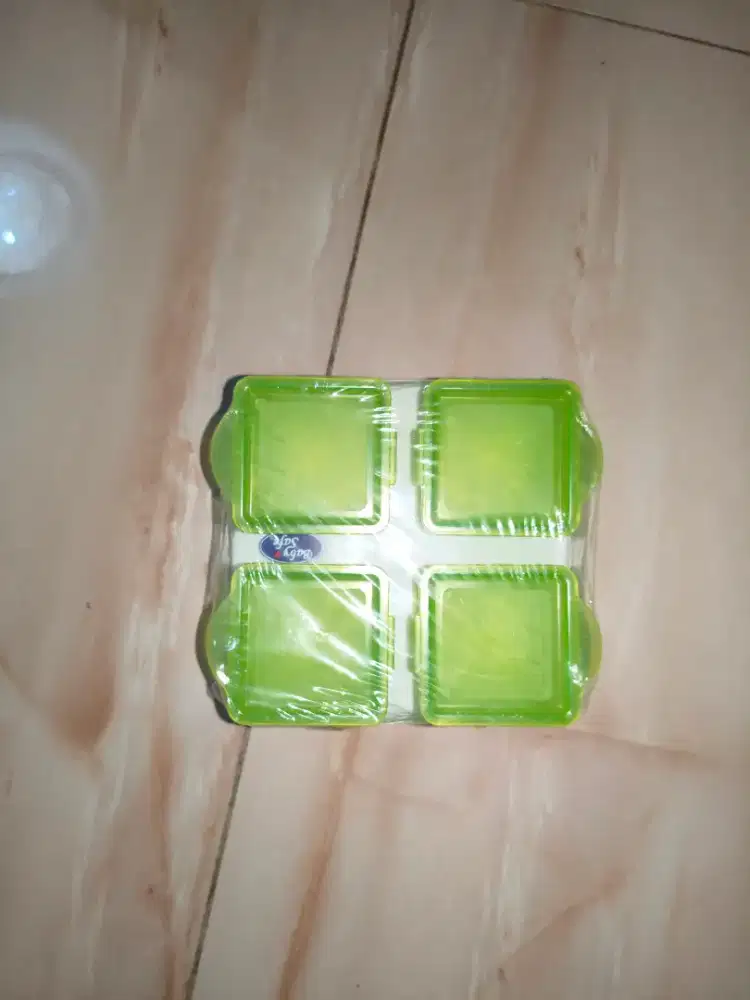 Cointainter food baby safe