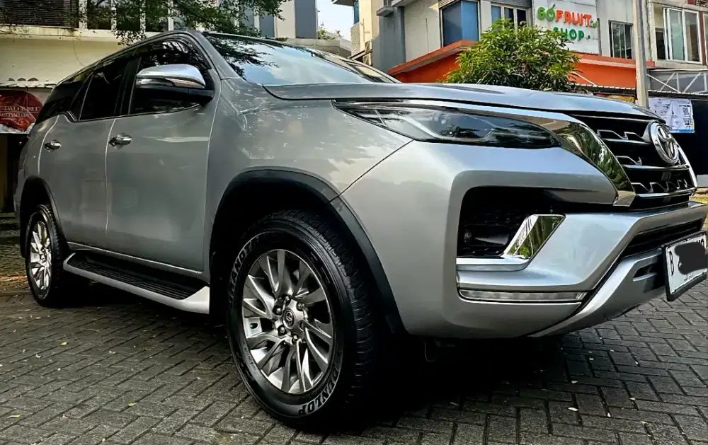 FORTUNER VRZ SILVER 2021