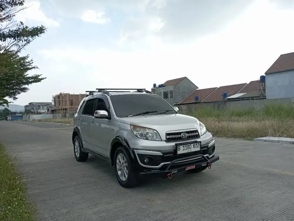 Daihatsu Terios TX ADVENTUR matic dp 5 jt