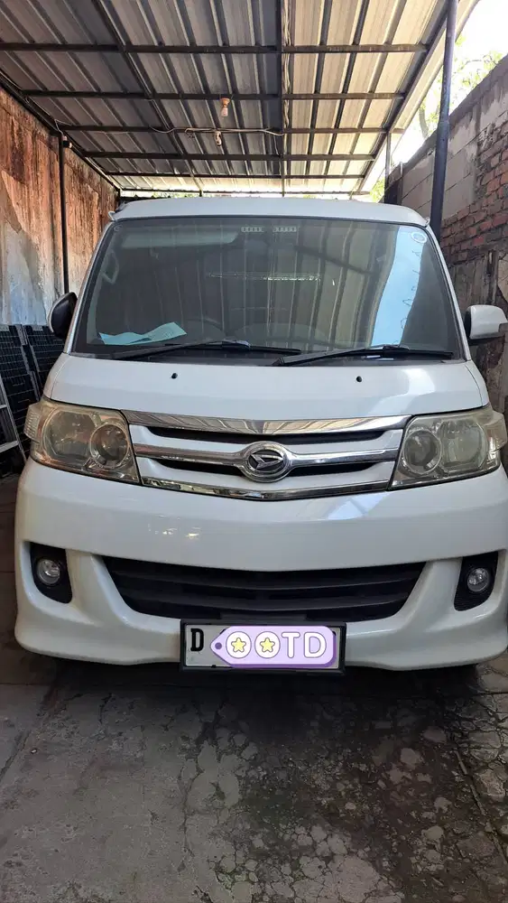 Dijual Daihatsu Luxio tipe X