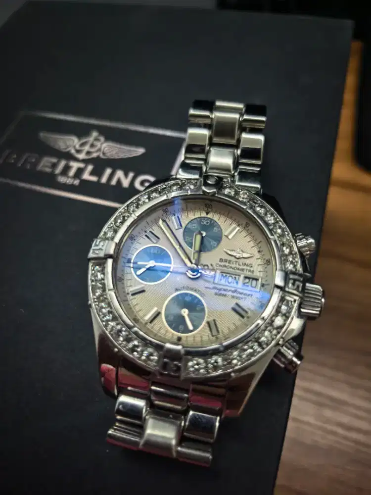Jual Breitling Super Ocean Chronograph, bezel full berlian, antikkk