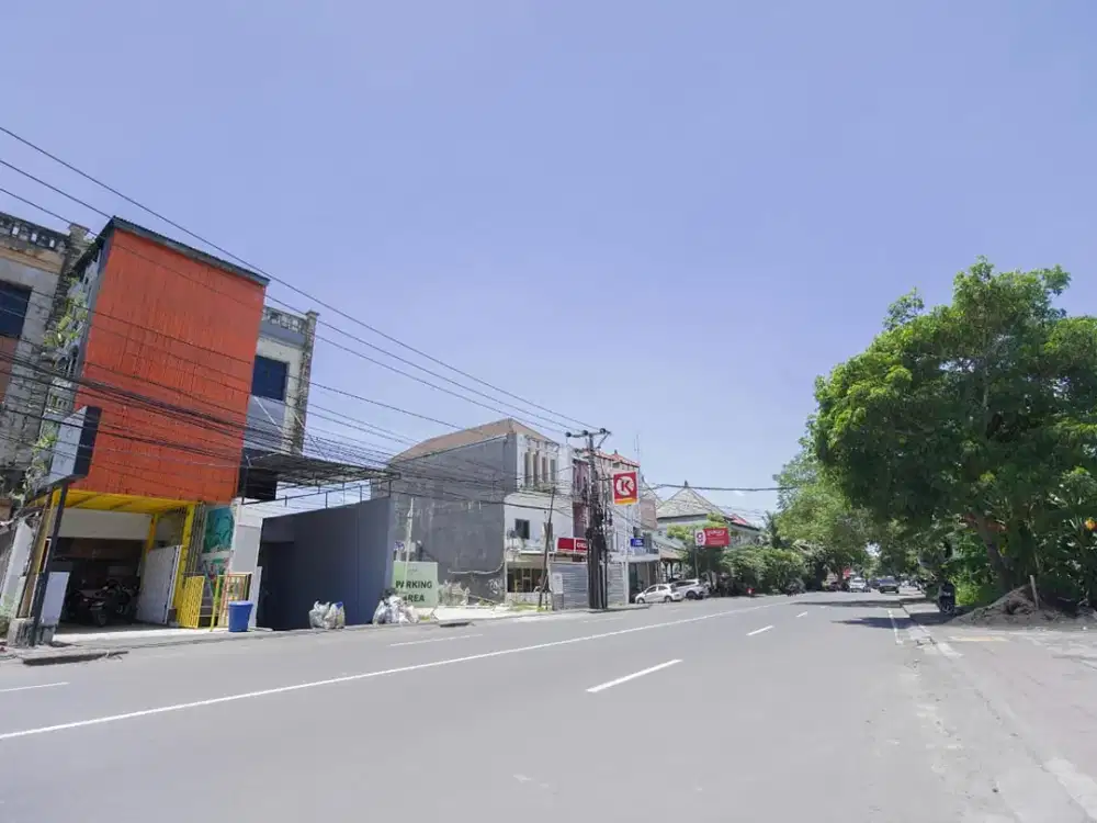 Dijual MURAH Ruko 3 Lantai Bonus Kamar Kapsul Masih Beroperasi di Sunset Road, Kuta