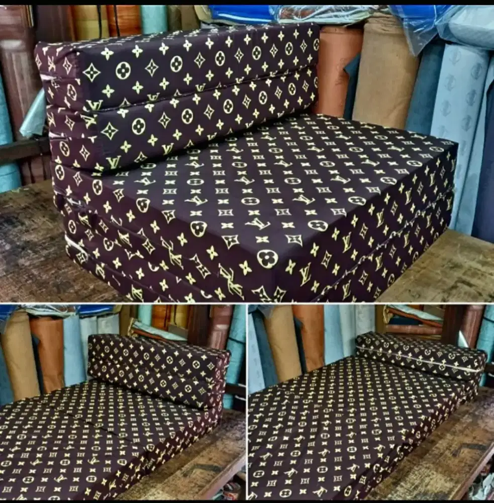 Karyawan Toko Karpet