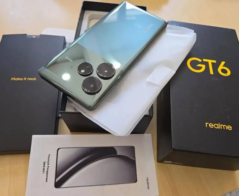 REALME GT 6 256 GB