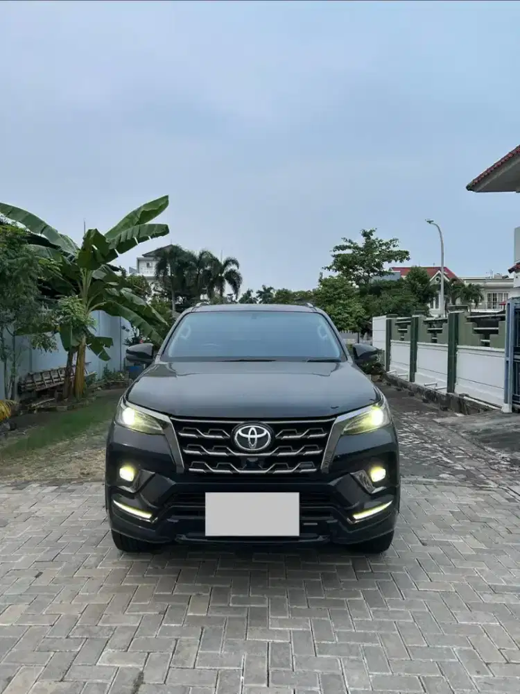 Fortuner GR Sport 2021
