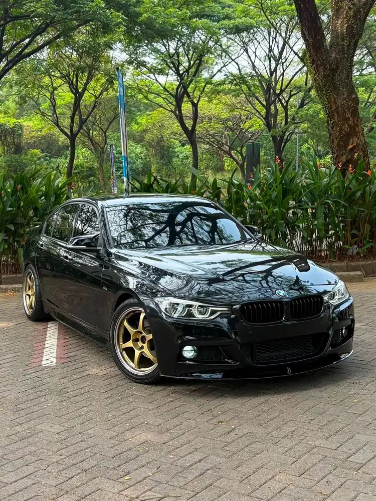 BMW 320i Sport 2016 Black Hitam Jual BU 320i MPerf SSR 2015/2017 B48