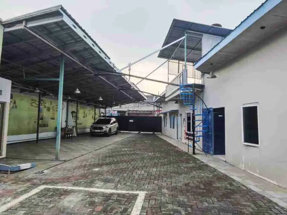 Disewakan Lahan Dan Bangunan Cocok Untuk Workshop Dan Usaha Kuliner Dengan Lokasi Strategis Di Jatisampurna. Kota Bekasi