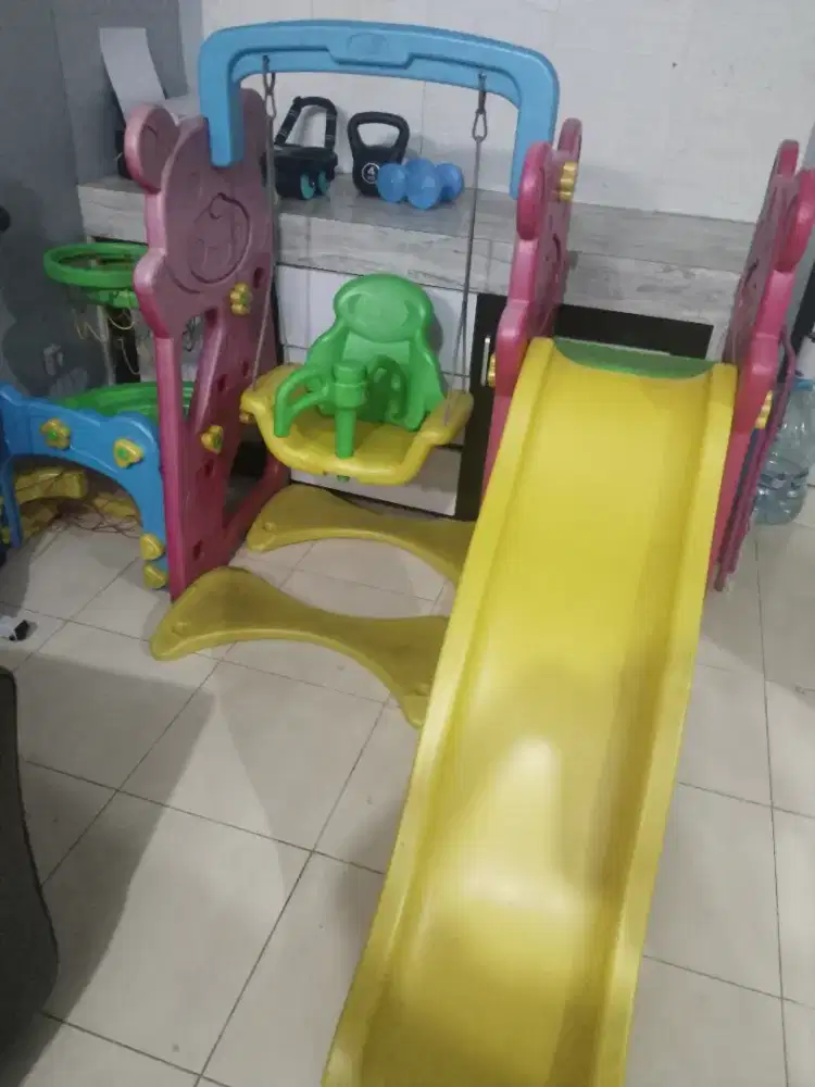 Dijual playground