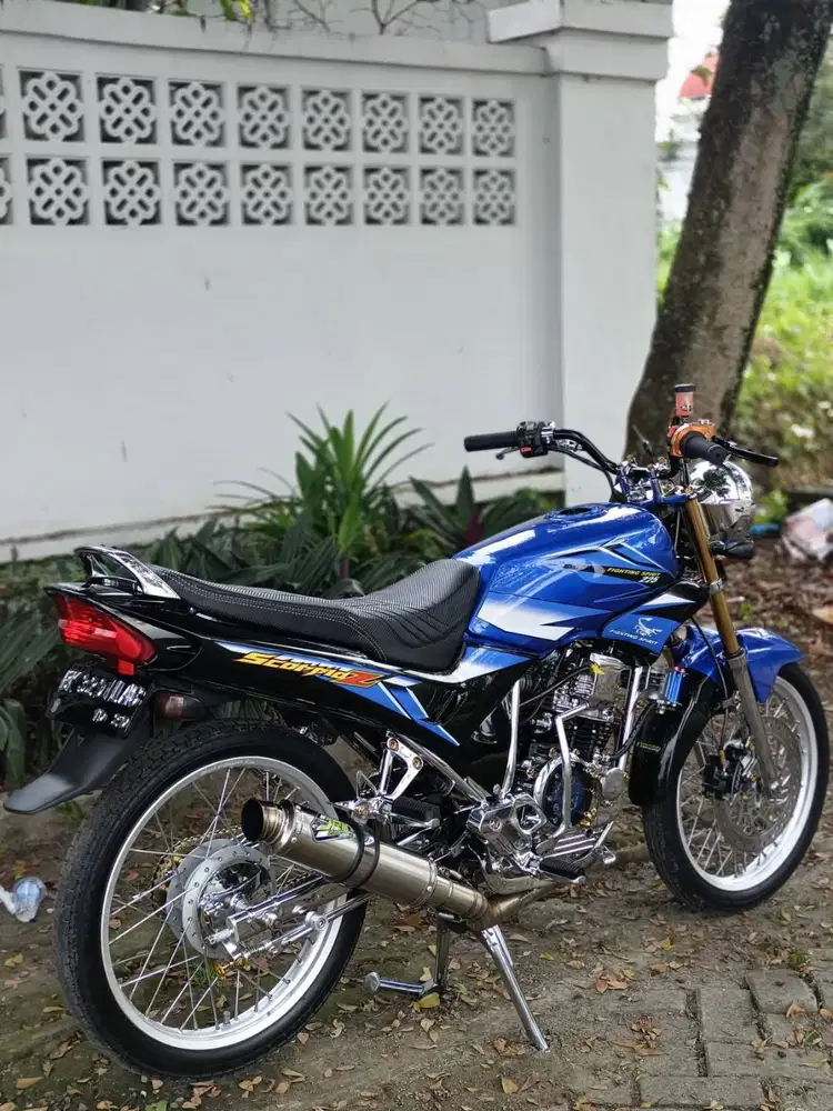YAMAHA SCORPIO TAHUN 2014 LIMITED EDITION