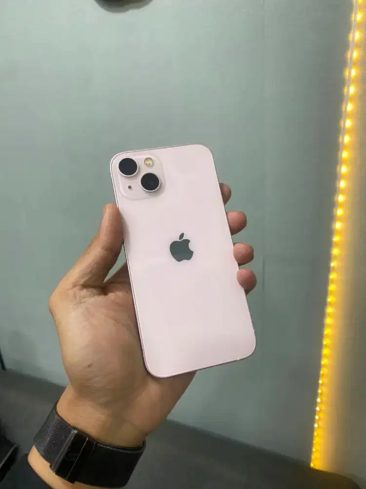 13 128gb Inter Pink