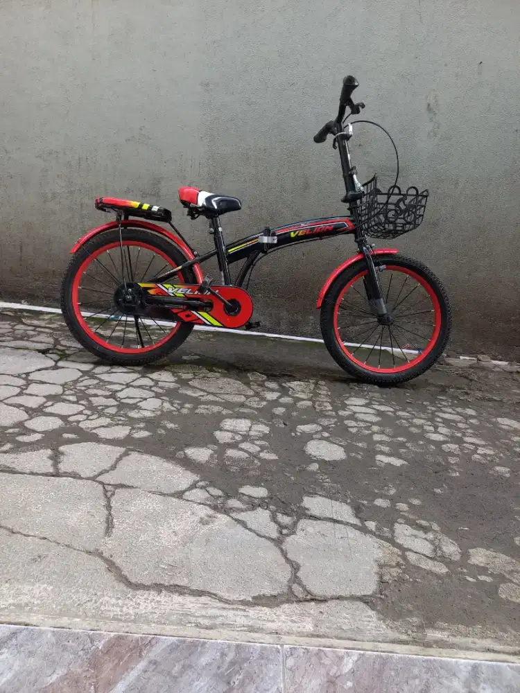 Sepeda lipat anak