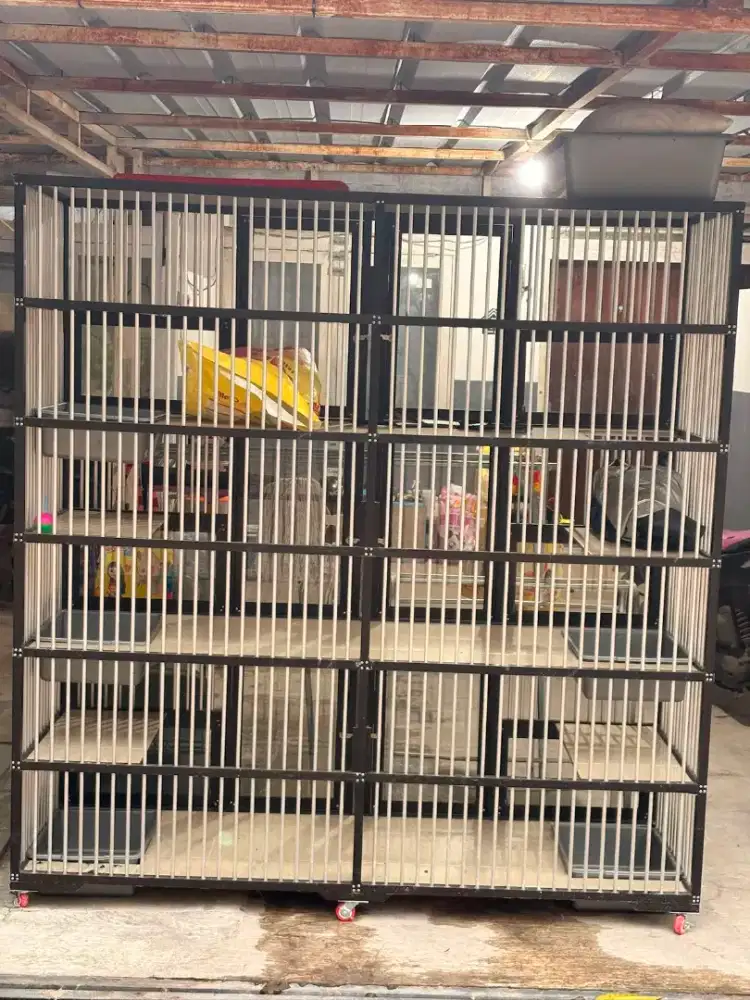 Kandang Kucing Ukuran Besar Alumunium (Ada Roda, Luas & Kokoh)