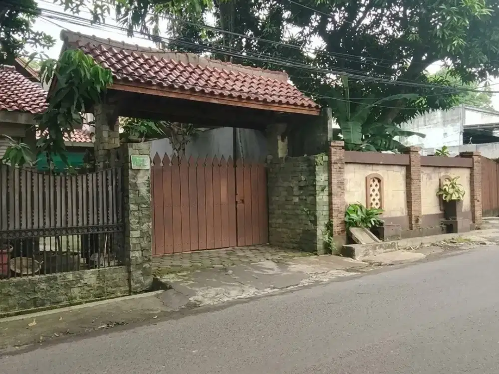 Rumah Hoek 2Lt di Kelapa Hijau Jagakarsa, Dekat Tol dan Stasiun KRL