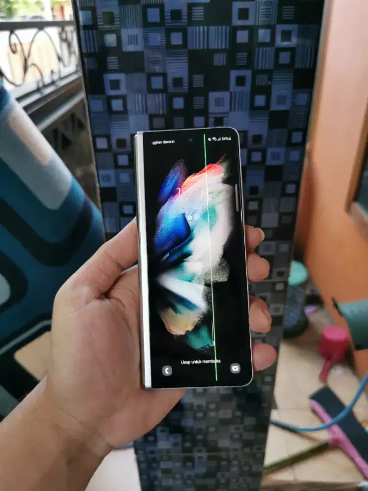 Samsung z fold 3 12/512 gb