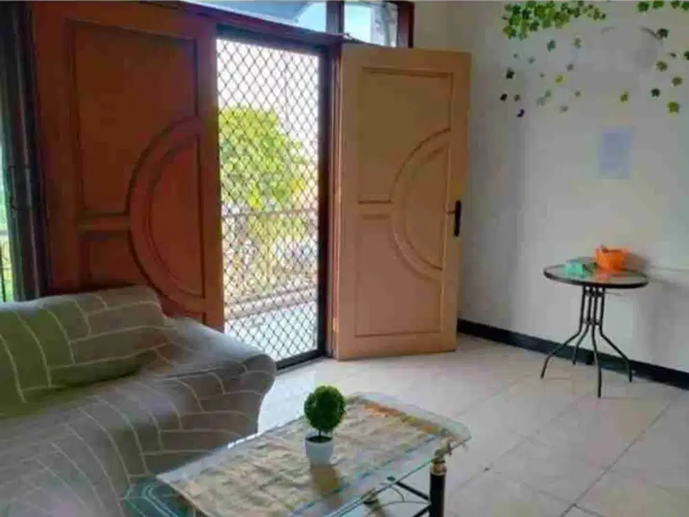 Dijual  Cepat RUMAH KOST PUTRI AKTIF 66 Kamar 3 Lantai Tenggilis MejoyoSurabaya