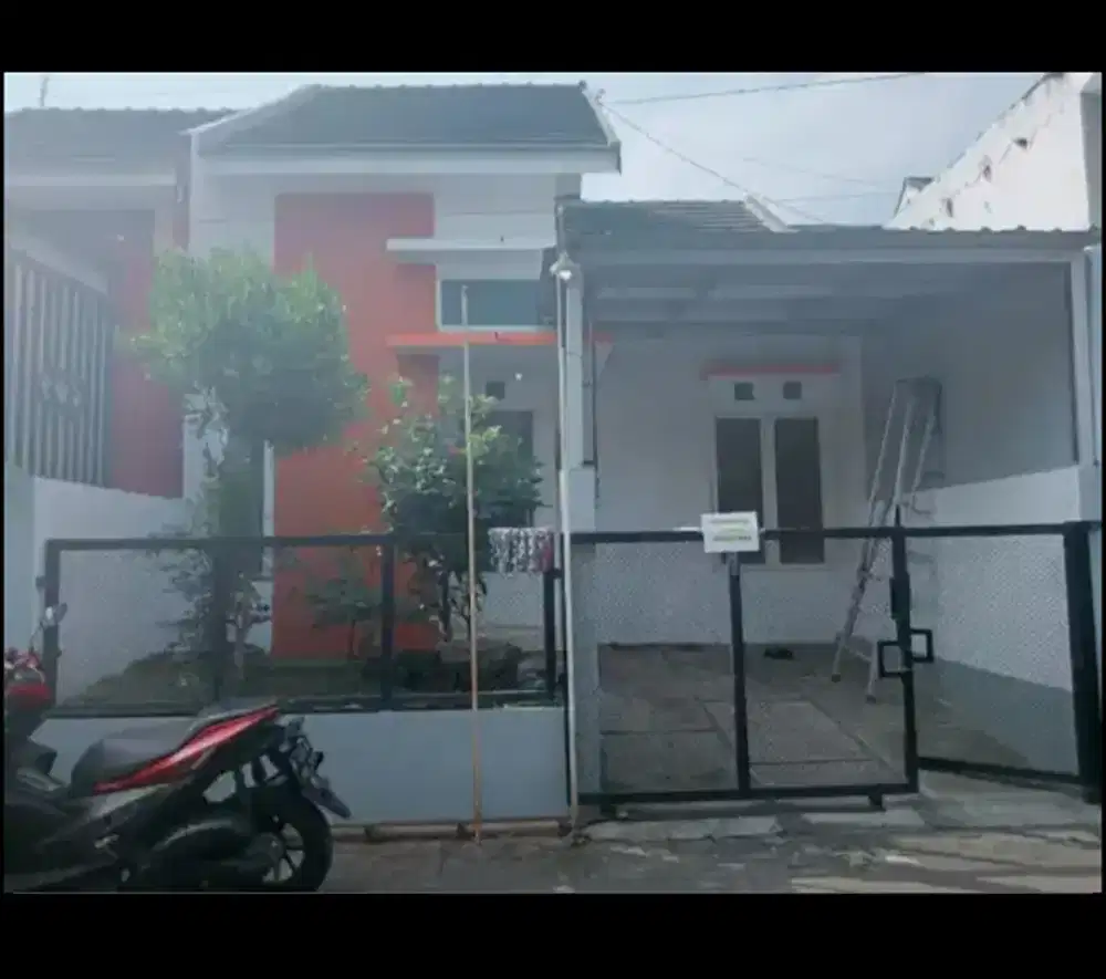 Rumah dekat plaza araya malang
