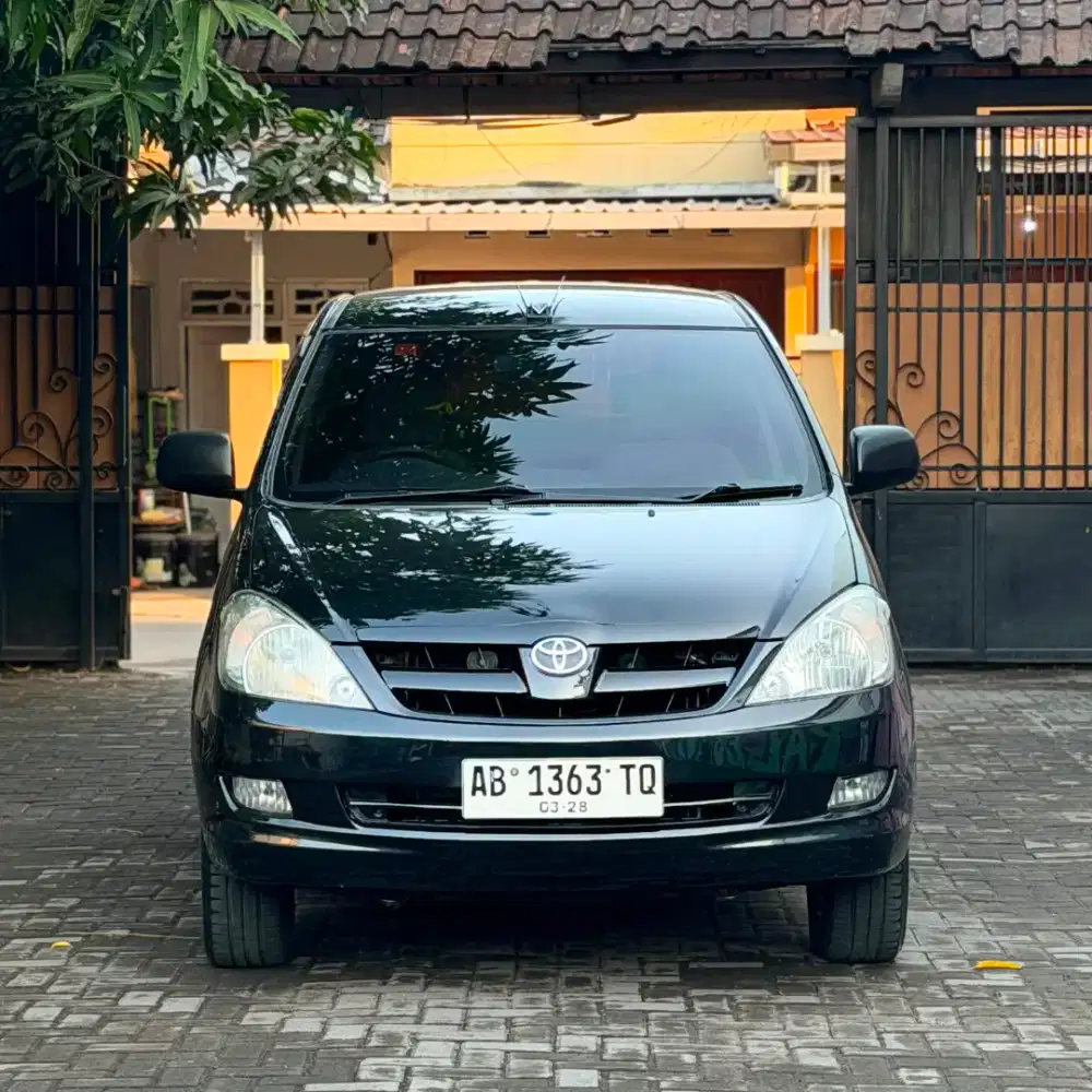 Toyota innova G 2.0 manual bensin