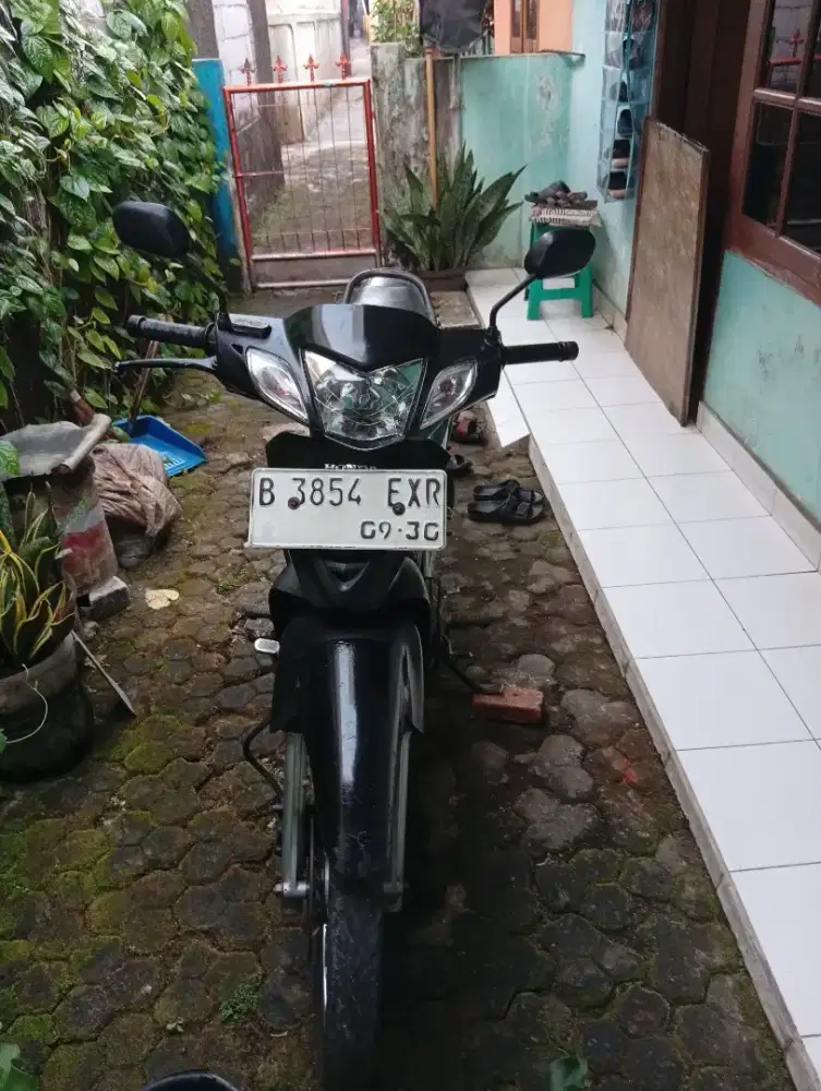 Honda Karisma tahun 2003