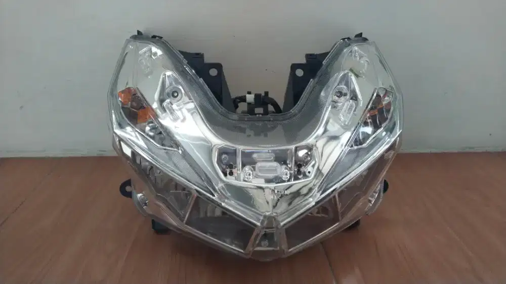 Headlamp Vario Led OLD 125/150 (2015-2017)