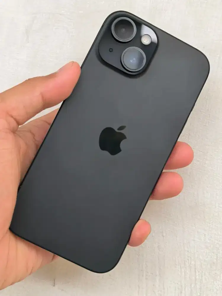 WTS iPhone 15 128gb Masih Garansi Ibox