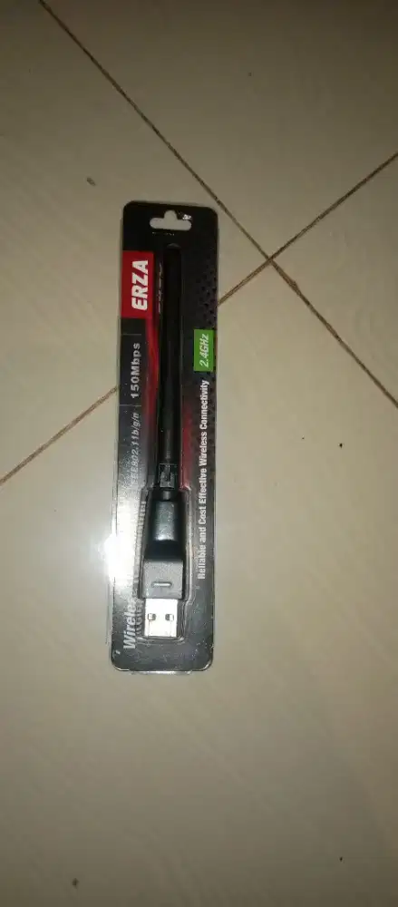 Dongle USB Wifi Adaptor Erza 2,4 Ghz + Antenna Kondisi Bekas / Second.