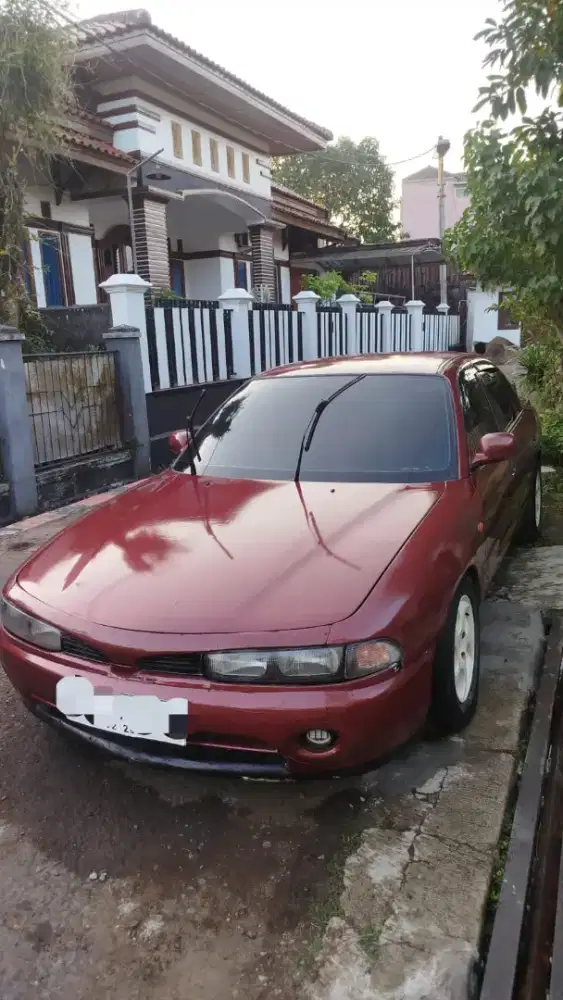 Mitsubishi galant VR MT Th 94
